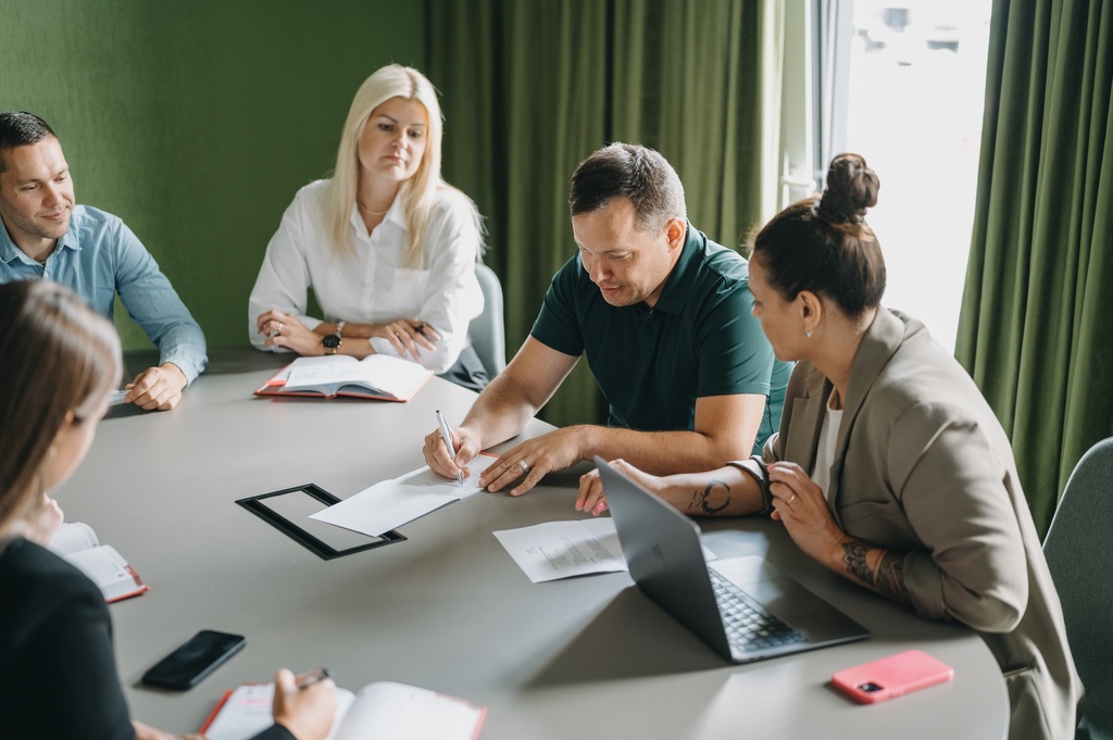 Compliance: Events & Support (EN)